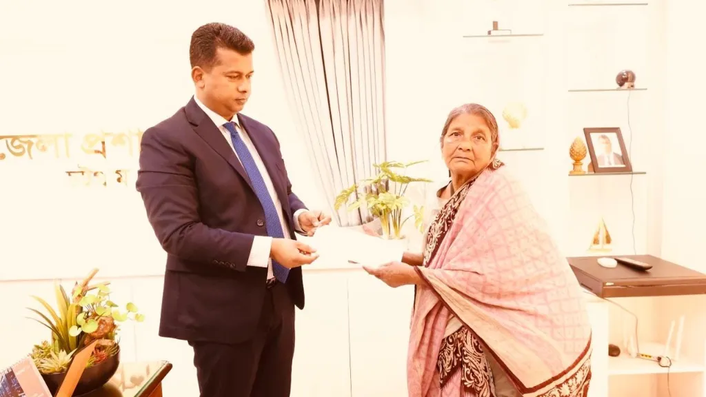 Ctg DC Zahidul stands beside citizens at public hearing